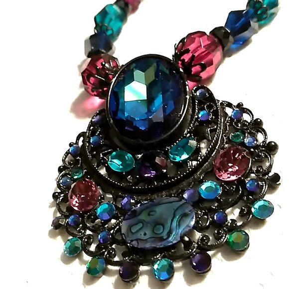 Chico's Necklace Multi-colored Faceted Crystal Beads Black Metal Rhinestone Pend - Picture 9 of 10